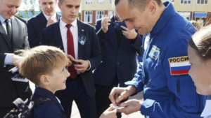Амурских школьников научат проектировать ракеты и готовить еду для космонавтов - gtrkamur.ru