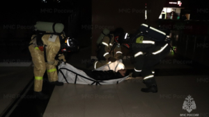 Учения по тушению сложного пожара с пострадавшими прошли в благовещенском ТЦ - gtrkamur.ru
