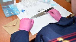 Амурчанин нанес сыну сожительницы несколько ножевых ударов, за это окажется перед судом - gtrkamur.ru
