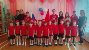 Дошкольный отряд юнармейцев набрали в Прогрессе - gtrkamur.ru