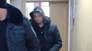 Подозреваемого в убийстве 15-летней девушки в Магдагачи взяли под стражу - gtrkamur.ru