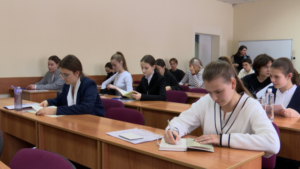 Амурские школьники продемонстрировали знание китайского языка - gtrkamur.ru