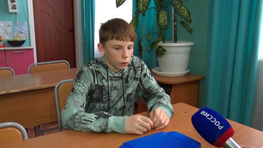 «Счастье каждому»: добрый и дружелюбный Артём мечтает о маме и папе - gtrkamur.ru