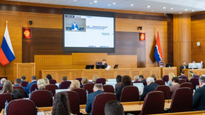 Более 30 законодательных инициатив приняли амурские парламентарии на очередном заседании - gtrkamur.ru