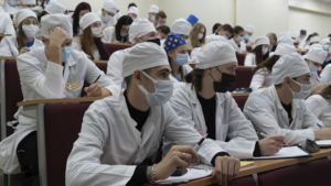 В Приамурье увеличат количество целевых мест для абитуриентов медакадемии - gtrkamur.ru