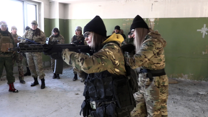 Жительниц Благовещенска приглашают на курсы начальной военной подготовки - gtrkamur.ru