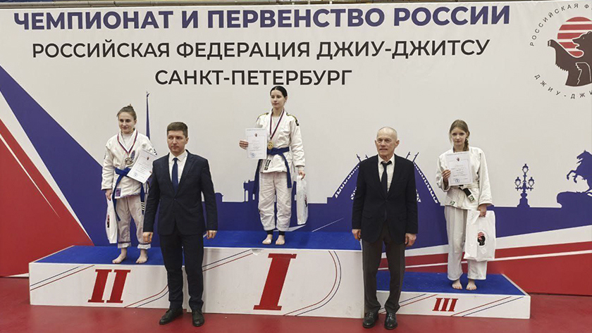 Амурские спортсмены завоевали две бронзовые медали на чемпионате и первенстве России по джиу-джитсу - gtrkamur.ru