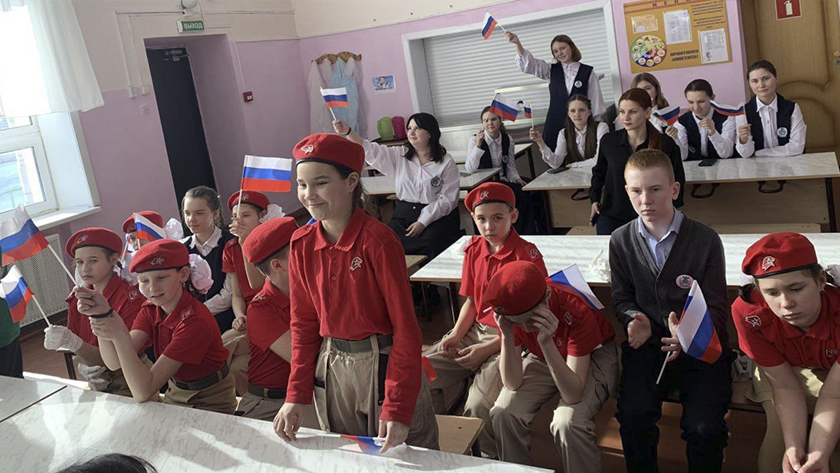 Амурские ветераны запустили патриотический проект благодаря губернаторскому гранту - gtrkamur.ru