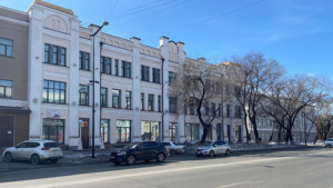 В областном центре бывшую гостиницу «Амур» украсят современной архитектурной подсветкой - gtrkamur.ru