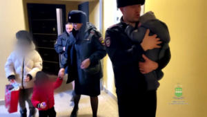 На амурчанку, которая снимала на видео издевательства над своими детьми, завели дело - gtrkamur.ru