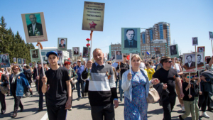 Благовещенцам рассказали, как присоединиться к «Бессмертному полку» - gtrkamur.ru
