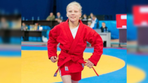 Юная амурчанка стала чемпионкой первенства Европы по самбо - gtrkamur.ru