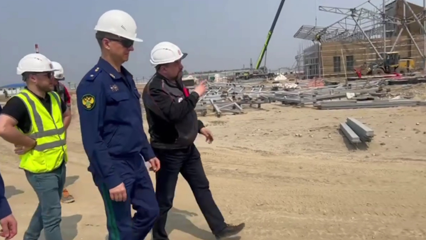 Глава Восточно-Сибирской транспортной прокуратуры оценил ход важных строек в Приамурье - gtrkamur.ru