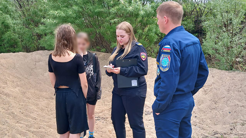 В Белогорске спасатели обнаружили купающихся детей в реке без присмотра взрослых - gtrkamur.ru