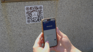 Таблички с QR-кодами помогут благовещенцам узнать больше о выдающихся амурчанах - gtrkamur.ru