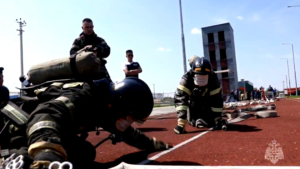Более 60 пожарных соревновались за звание лучшего газодымозащитного звена в Амурской области - gtrkamur.ru