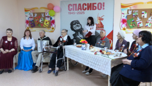 Телемост организовали для амурских и хабаровских ветеранов - gtrkamur.ru