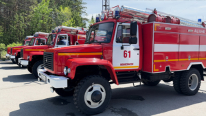 В амурские пожарные части отправили новые автоцистерны для тушения возгораний - gtrkamur.ru