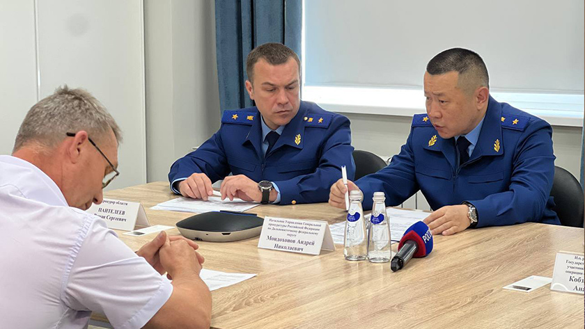 Прокуратура взяла на контроль обращения участников СВО и их семей после личного приема граждан в Приамурье - gtrkamur.ru