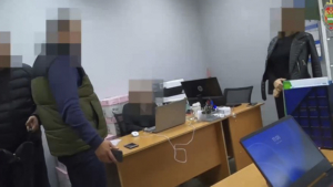 В Благовещенске приговор суда выслушала группа организаторов фиктивных экзаменов для иностранцев - gtrkamur.ru