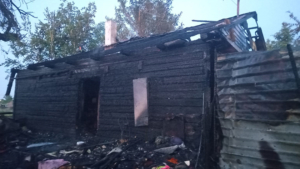 В селе Марково огонь полностью уничтожил жилой дом - gtrkamur.ru