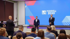 Курсанты проекта «Муравьев-Амурский 2030» встретились с Василием Орловым и Алексеем Чекунковым - gtrkamur.ru