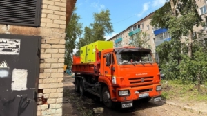 Свыше 900 многоквартирных и частных домов остаются без электроэнергии в Белогорске - gtrkamur.ru