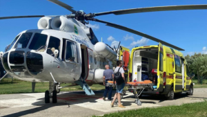 Экипаж Амурской авиабазы доставил больного на операцию в Хабаровск - gtrkamur.ru