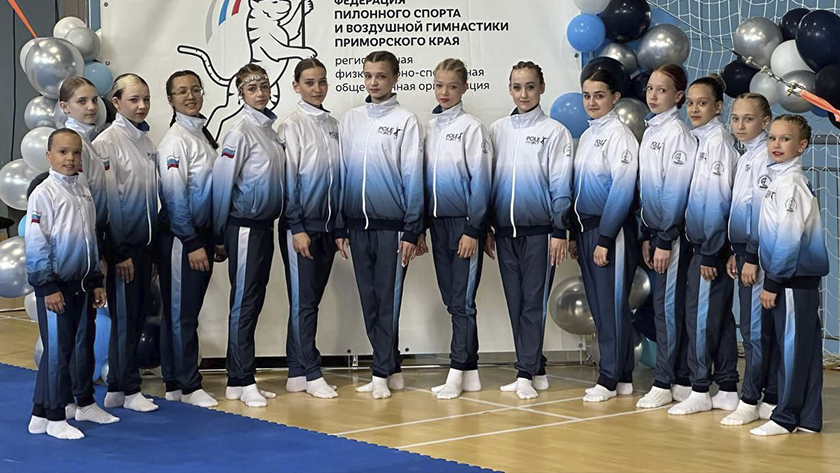 Амурские спортсменки привезли больше десятка золотых медалей с чемпионата и первенства ДФО по пилонному спорту - gtrkamur.ru