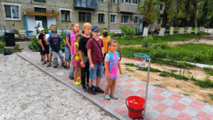 Соседский вечер утроили жители нескольких дворов в Свободном и Циолковском - gtrkamur.ru