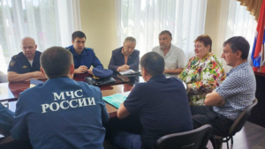 Два ПВР развернули в населенных пунктах по обе стороны обрушившегося участка дороги в Тындинском округе - gtrkamur.ru