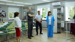 Фасад школы в Ромнах обновят по поручению Василия Орлова - gtrkamur.ru