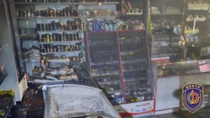 Продуктовый магазин горел накануне в посёлке Серышево - gtrkamur.ru