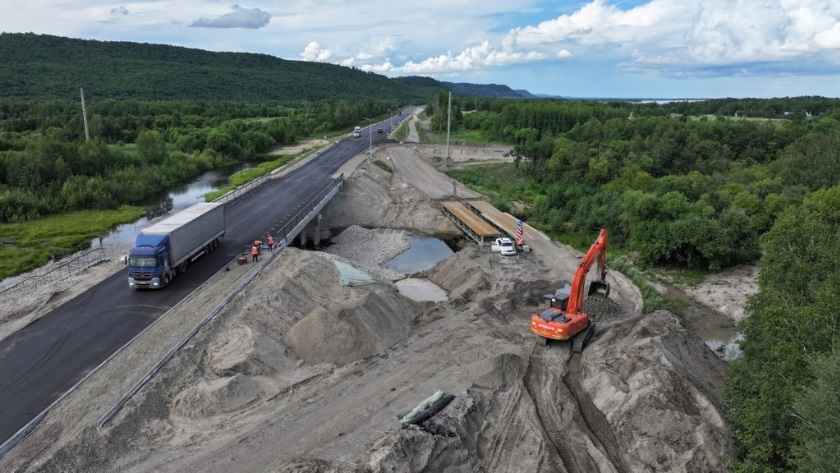 Возле Новопетровки открыли новый участок трассы - gtrkamur.ru