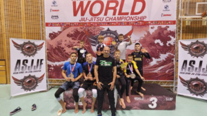 Россыпь наград взяли спортсмены из Приамурья на чемпионате мира по джиу-джитсу в Японии - gtrkamur.ru