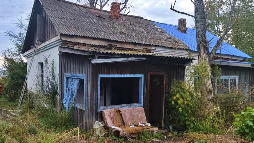 В Нижней Полтавке на пожаре два человека получили ожоги рук и лица - gtrkamur.ru