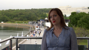 "Улица Дальнего Востока" на ВЭФ-2025. Интервью с министром внешних связей и туризма региона Екатериной Киреевой - gtrkamur.ru