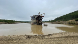 Четыре миллиона заплатил золотодобытчик за загрязнение реки Олонгро в Приамурье - gtrkamur.ru