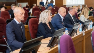 Амурские парламентарии перераспределили 378 млн рублей на социальные нужды региона - gtrkamur.ru