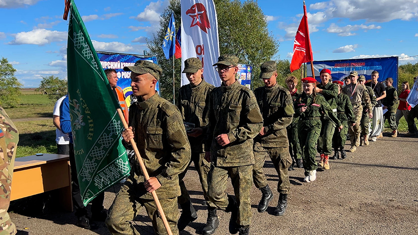 Школьники Приамурья соревновались в «Юнармейском десанте» - gtrkamur.ru