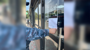 Кафе и торговый павильон закрыли судебные приставы в Благовещенске и Тынде - gtrkamur.ru