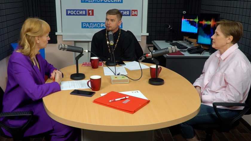 Выпуск № 30: Олег Лемешев и Ольга Барковская о семейных ценностях - gtrkamur.ru