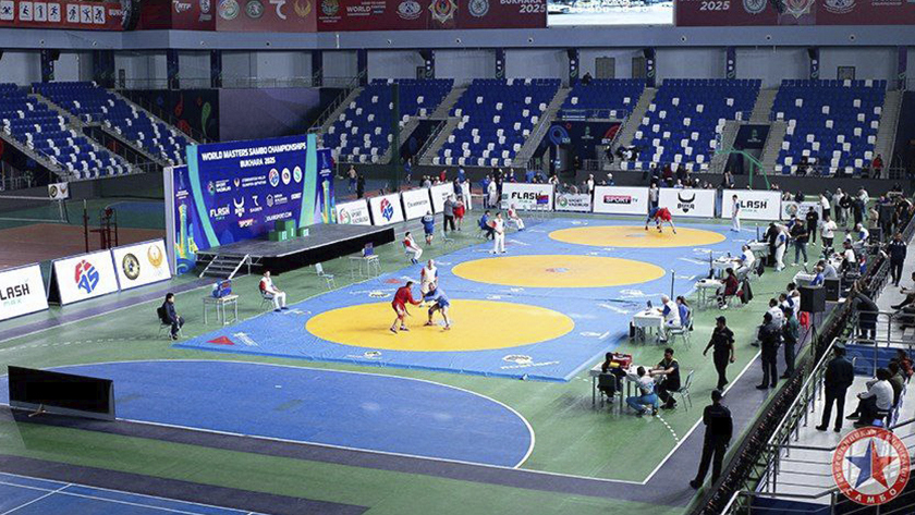 Привык быть первым: борец из Благовещенска покорил мировой подиум в самбо - gtrkamur.ru