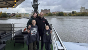 Пара из Приамурья завоевала всероссийское признание на конкурсе «Семья года» - gtrkamur.ru