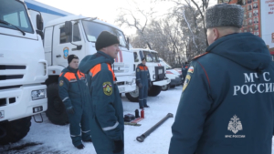 В Благовещенске сотрудники регионального управления МЧС протестировали технику и отработали действия в случае ЧС - gtrkamur.ru