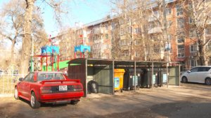 Более 150 тонн за неделю: в Белогорске идёт активная ликвидация свалок у контейнеров - gtrkamur.ru