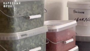 28 тысяч порций тепла: как амурские волонтёры поддерживают участников СВО - gtrkamur.ru