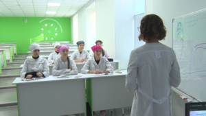 Мастерство и интерактивные разработки: педагоги поделились секретами успешного становления воспитанников - gtrkamur.ru