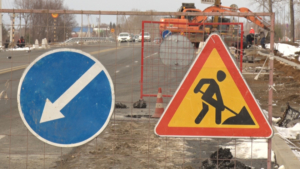 Реконструкцию участка дороги Благовещенск — Бибиково завершают специалисты возле поселка Аэропорт - gtrkamur.ru