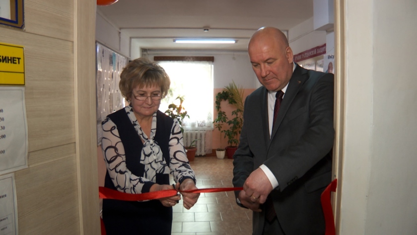 «Заходишь и жить хочется»: амурские газопереработчики обновили медкабинет в свободненском доме «Ветеран» - gtrkamur.ru
